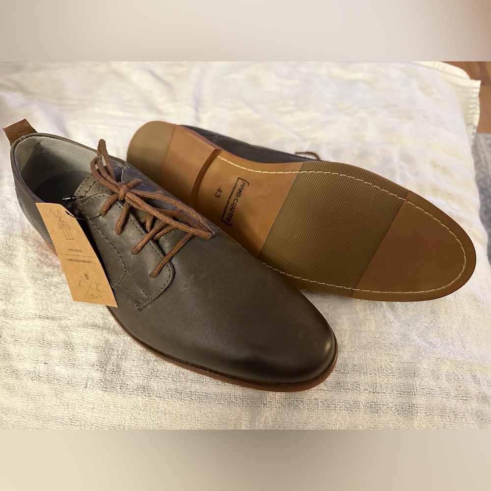 Bull Boxer Dress Shoes Men’s size 10